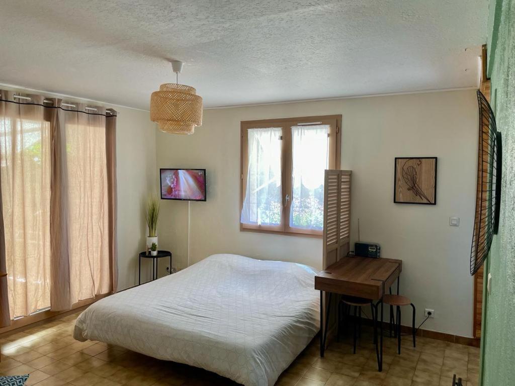 - Les Bains Appartement *